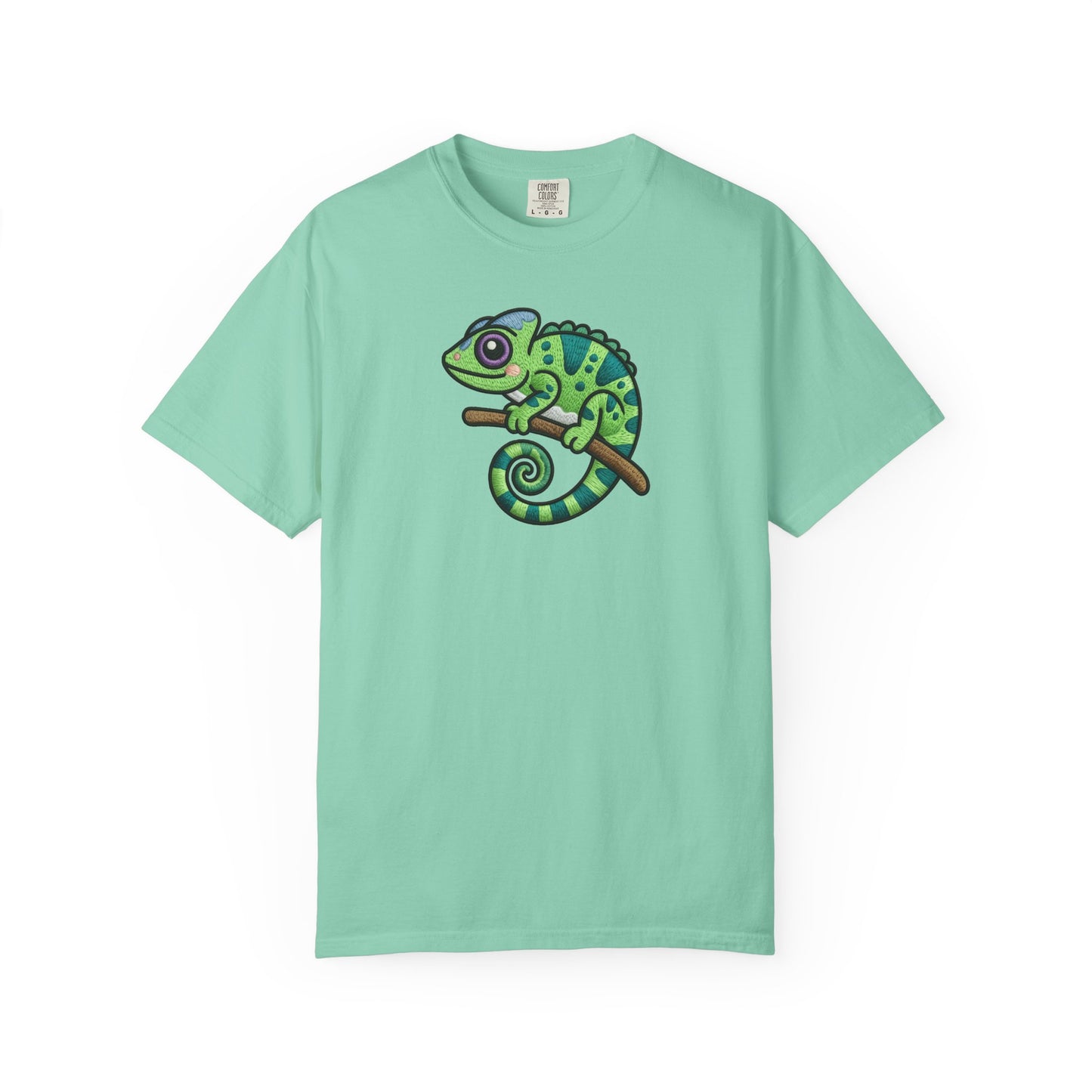 Embroidery Illusion Chameleon Graphic T-Shirt