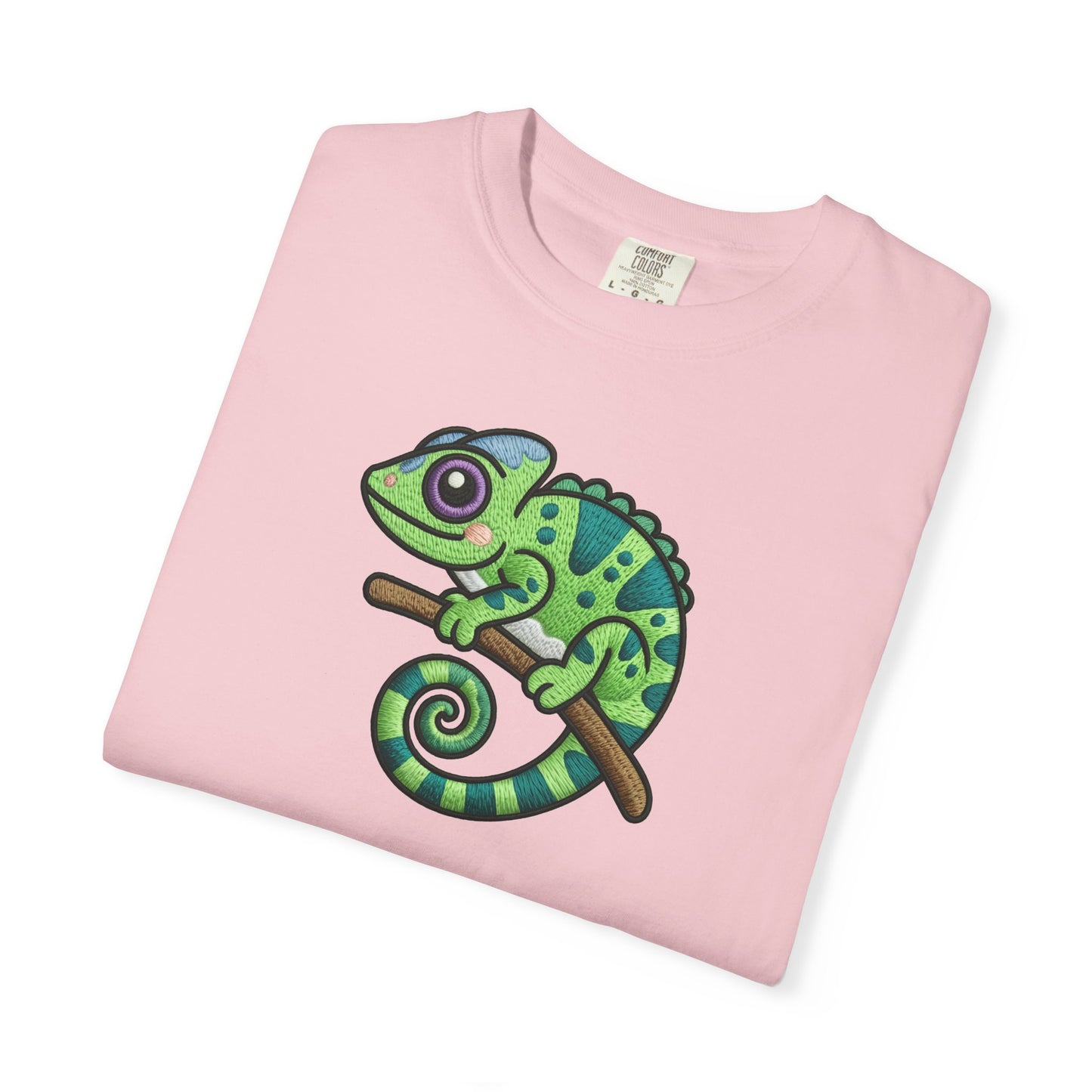 Embroidery Illusion Chameleon Graphic T-Shirt