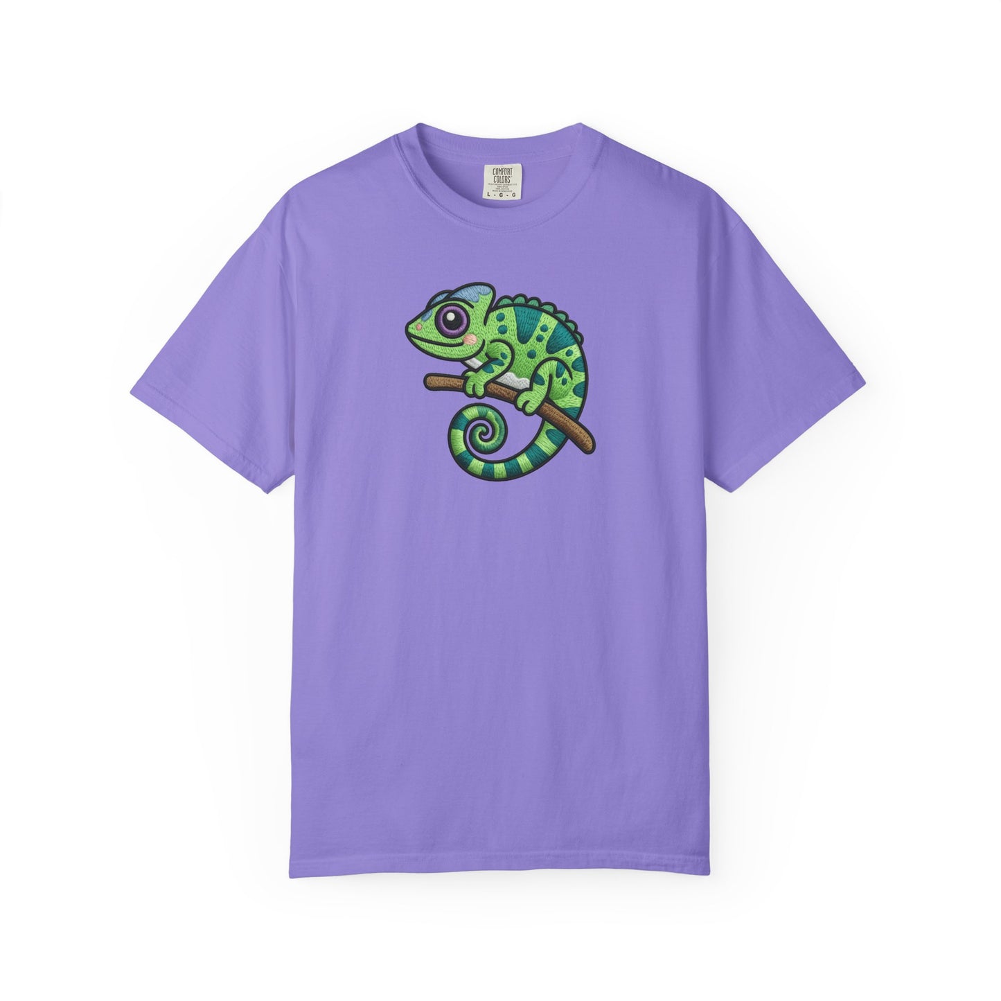 Embroidery Illusion Chameleon Graphic T-Shirt