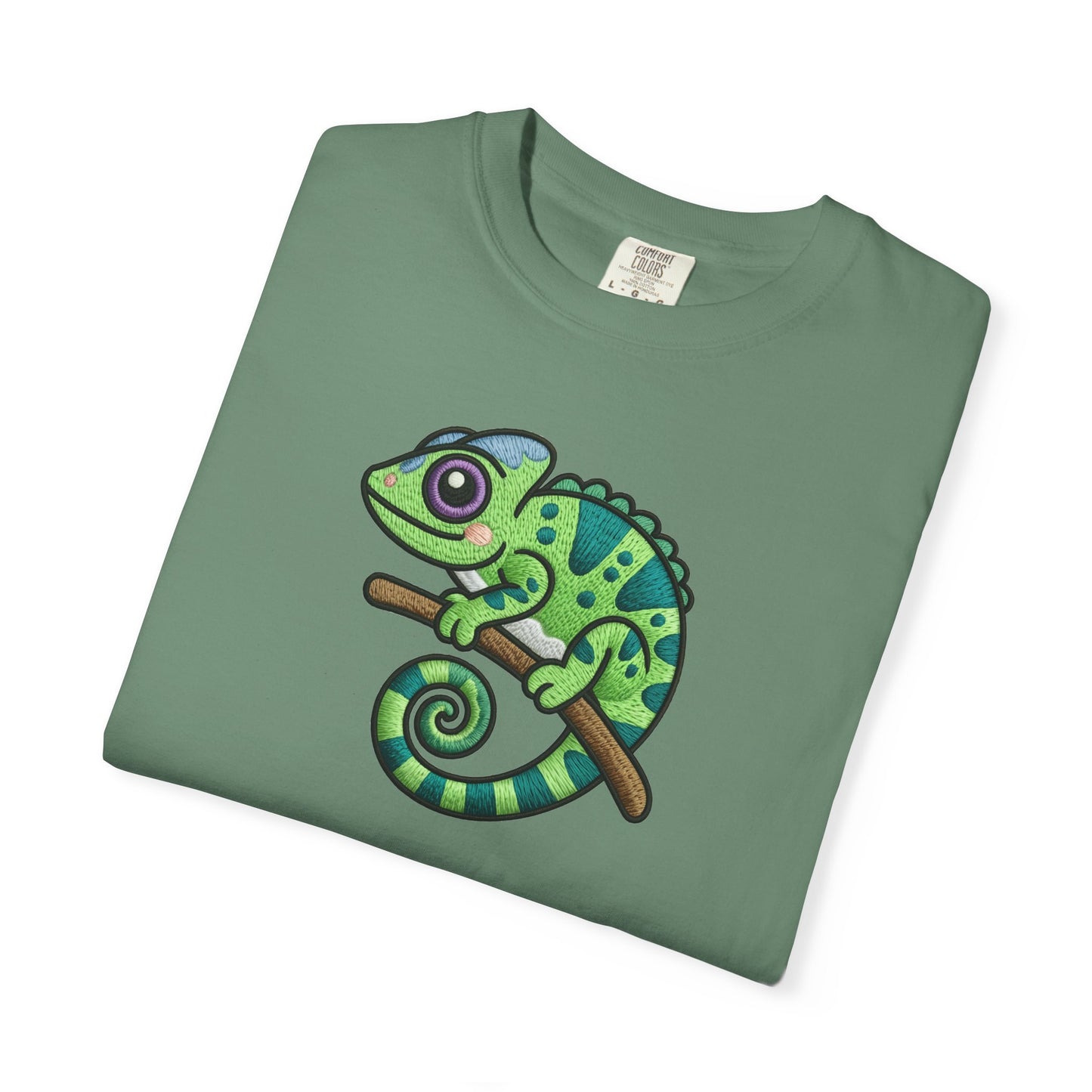Embroidery Illusion Chameleon Graphic T-Shirt